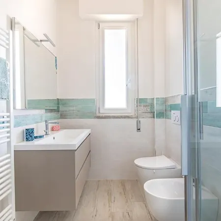 Chez Ale, With Panoramic Terrace In * Viareggio