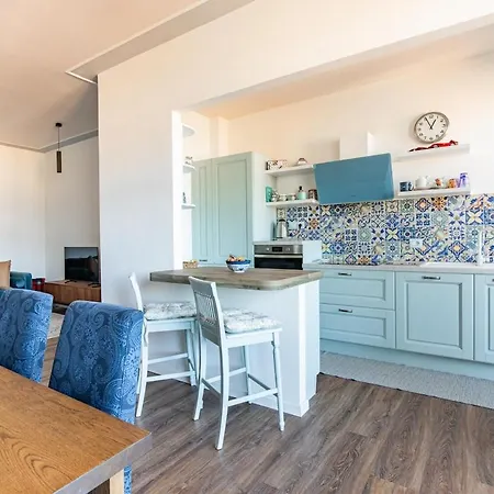 Chez Ale, With Panoramic Terrace In Lejlighed *