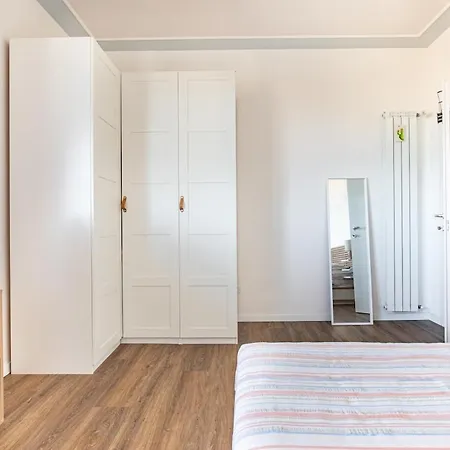 Apartamento Chez Ale, With Panoramic Terrace In Viareggio